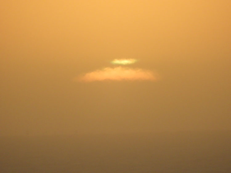 Green flash phenomenon