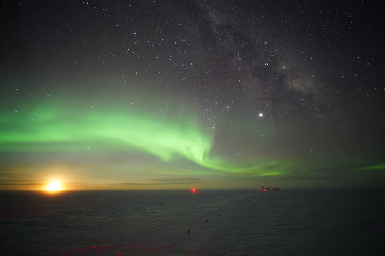 Stars, auroras, and moon at South Pole