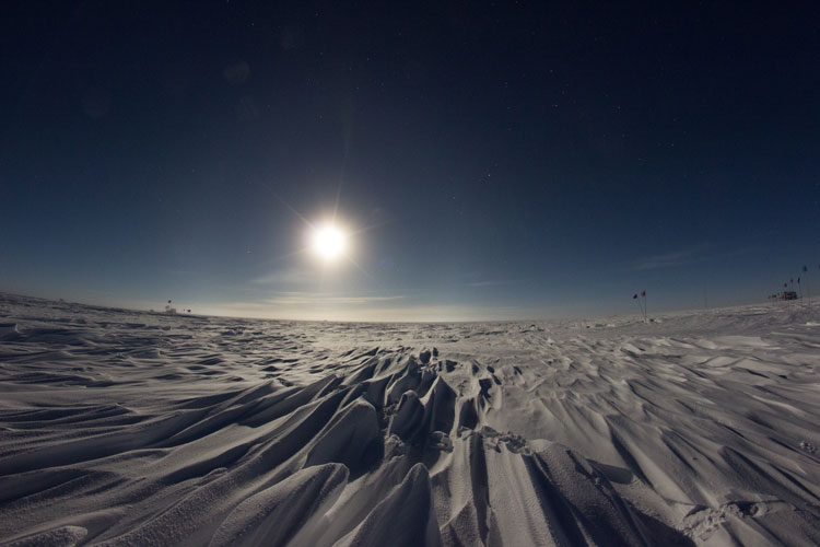 View of the Pole with the sun on the horizon 